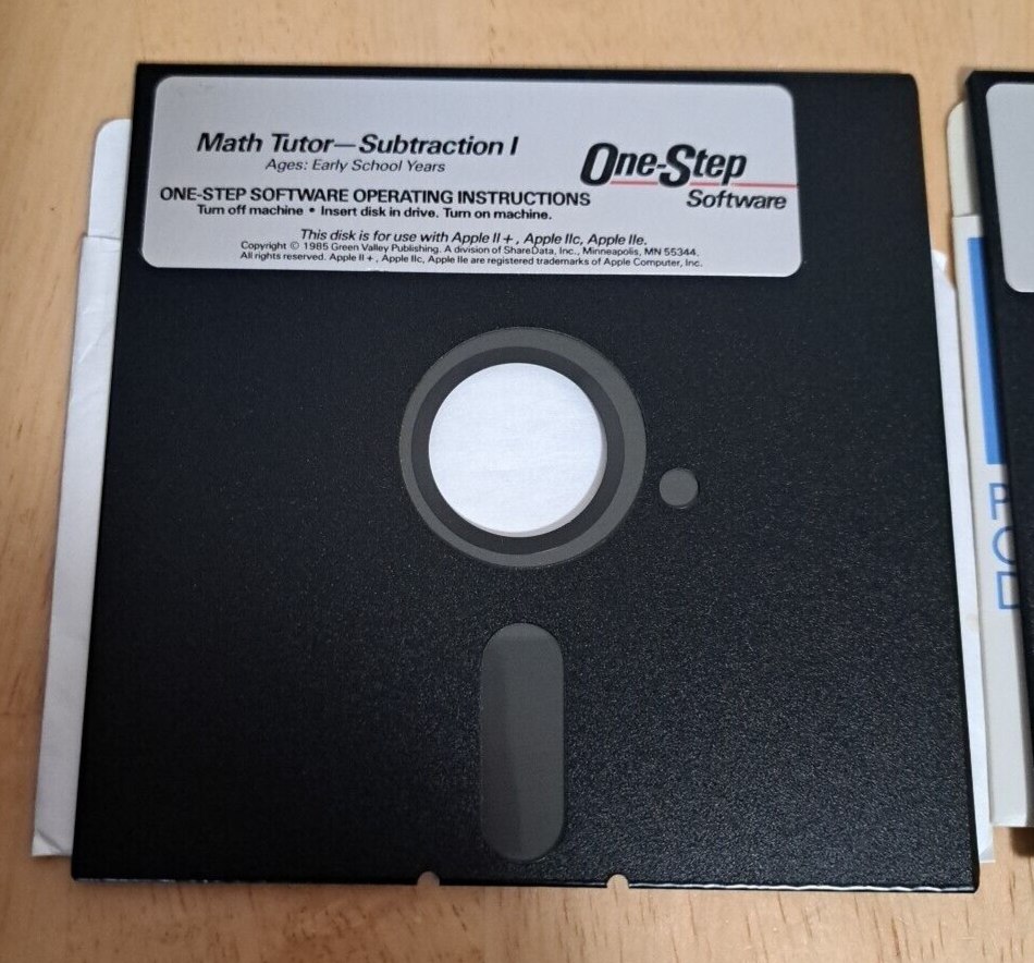4 One-Step Software Floppy Disk 5.25 Apple IIC II,IIE Space,Budgeter, Math,Fore!
