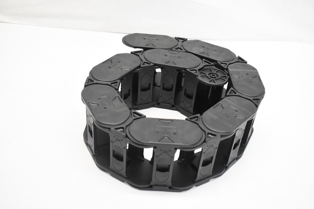 Igus E4Q.34.01 E-Chain E4Q-34.02.100 37" Long Hard Plastic E-Chains Black