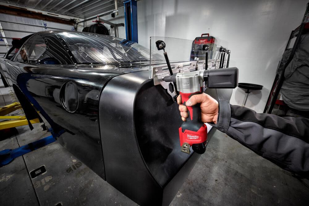 Milwaukee M12 Rivet Tool Kit