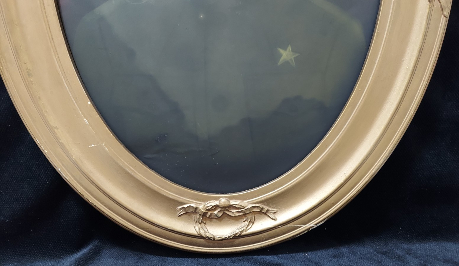 WWI Soldier General's Staff Star Military Frame Oval Bubble Glass