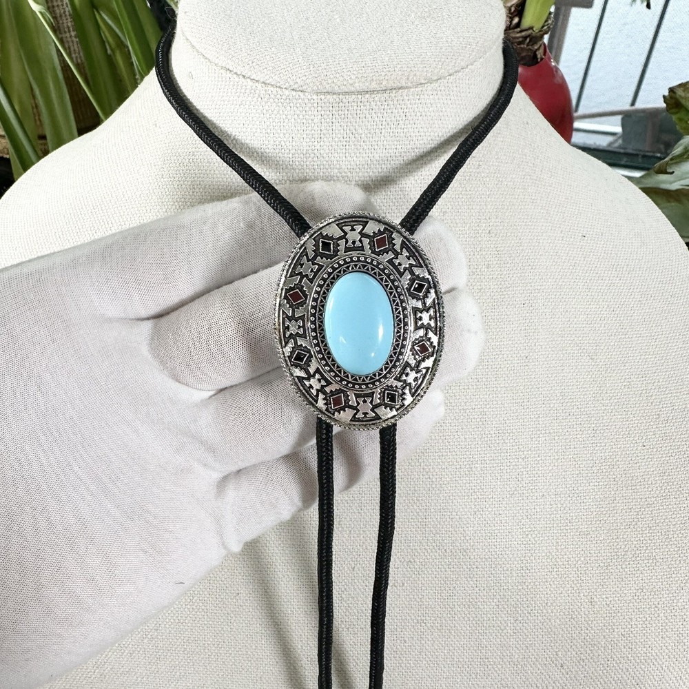 Western Turquoise Silver Tone Bolo Tie