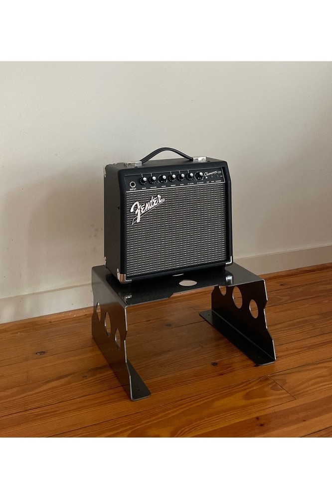Manta Speaker Stand