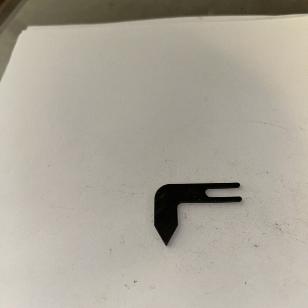 980285 Seperator Foot