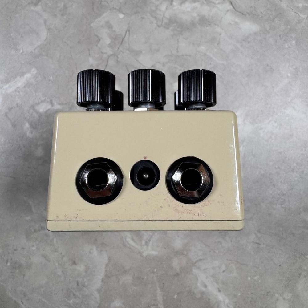 Walrus Audio Eons Five-State Fuzz Actual Image