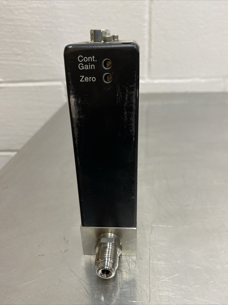 MKS Mass-Flo Controller 1179A52CR1BB