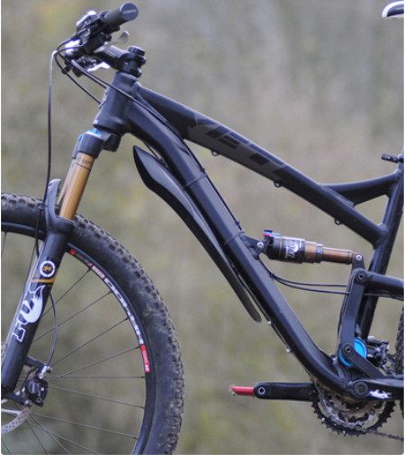 Crud Crudcatcher Black 26 Inch