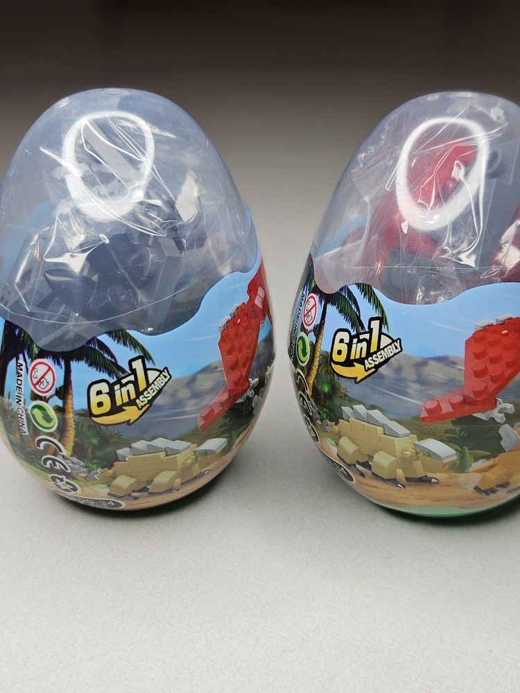 2 Blocks World Dinosaurs