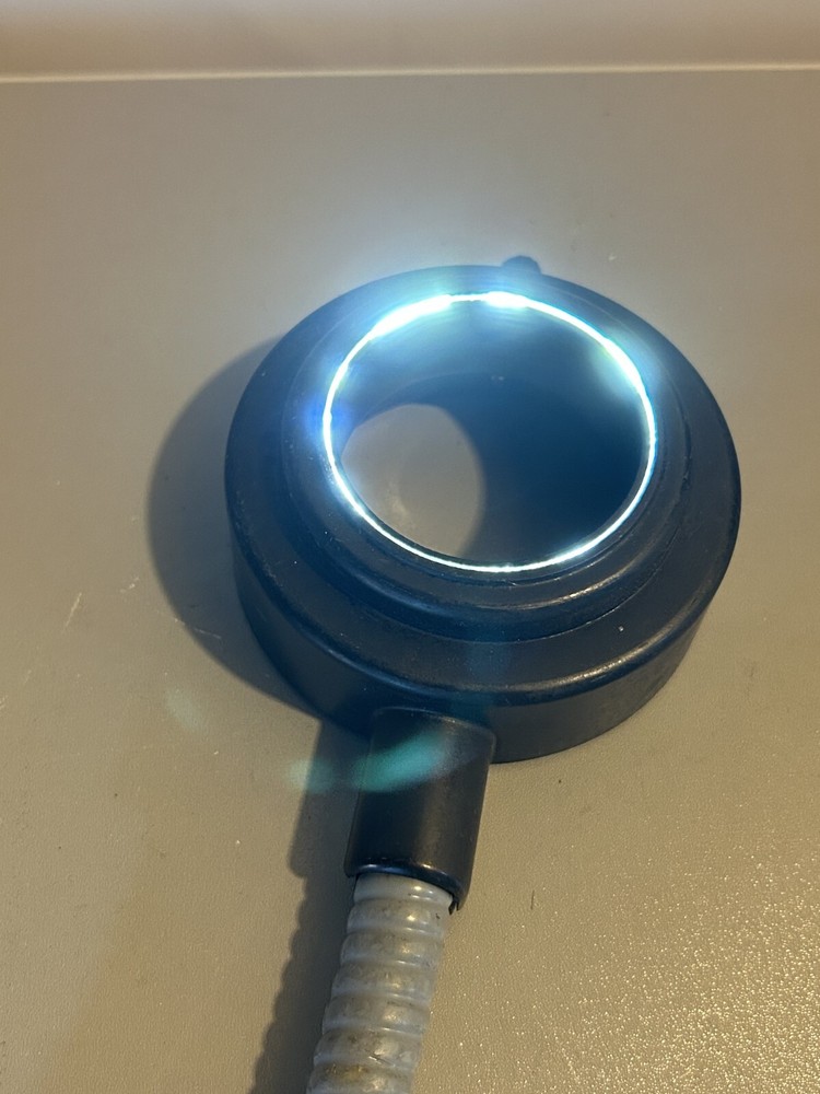 Leica Fiber-Optic Microscope Ring Light Source with Flex Fiber Cable