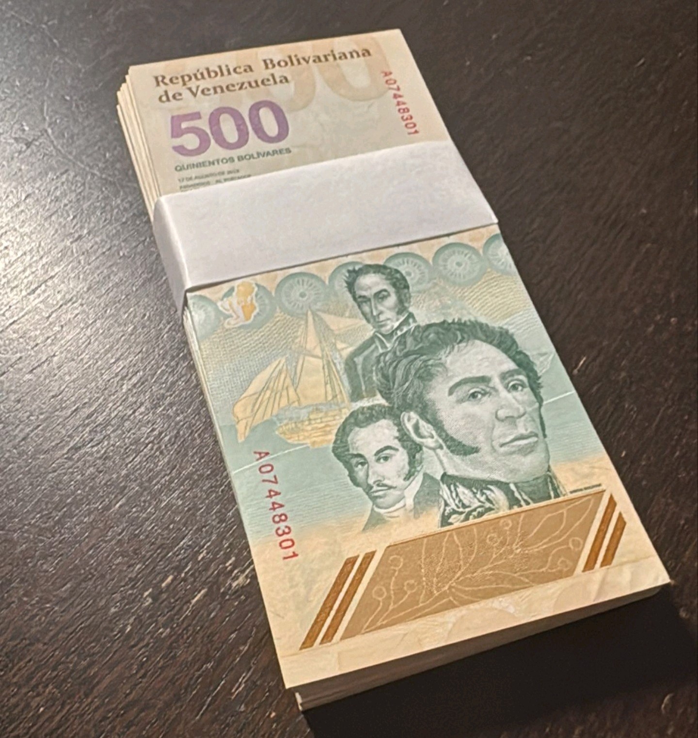 VENEZUELA 500 DIGITALES NEW notes x 100 pcs 500 Million Bolívares – COA Included