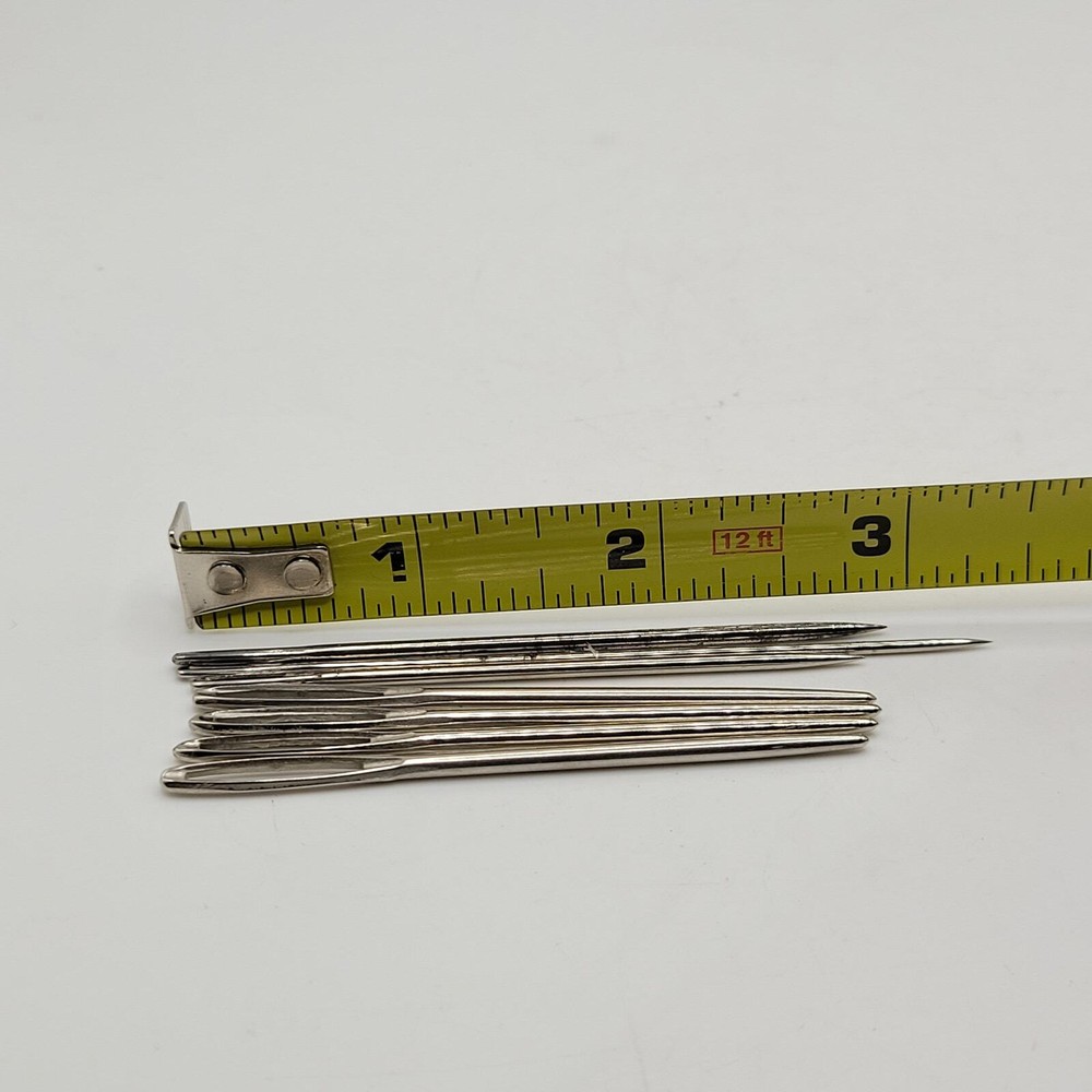 Needle Threaders (6) ~ blunt end - large eye needles (4) ~ sharp end (3)