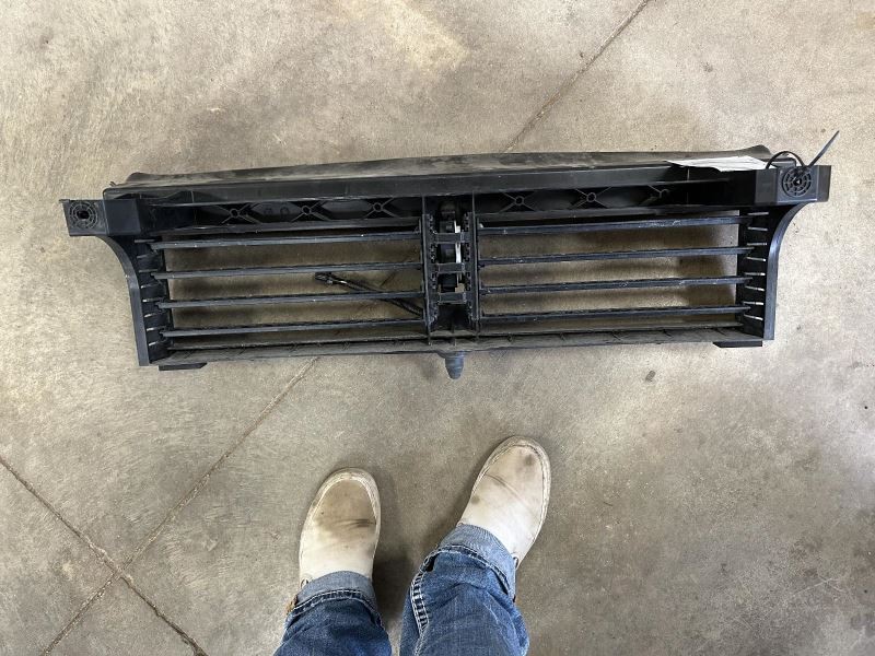 FRONTIER  2023 Air Shutter 1885646