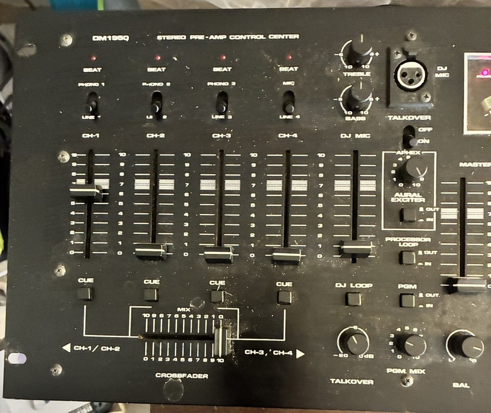Numark DM1950 PPD Preamp Mixer