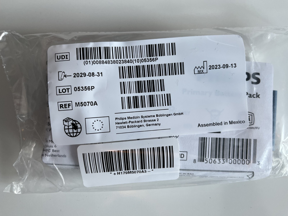 Philips HeartStart FRx Defibrillator