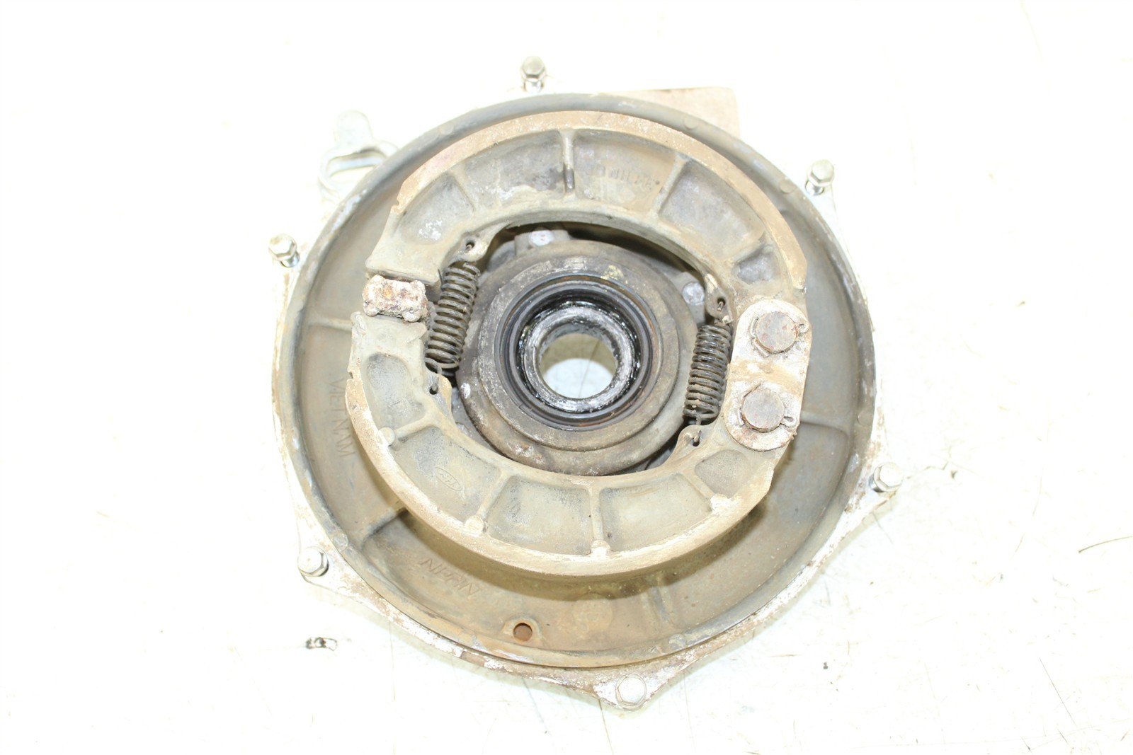 2023 Honda Foreman TRX 520 FM Rear Brake Drum Backing Plate Panel w/ Cover 11105