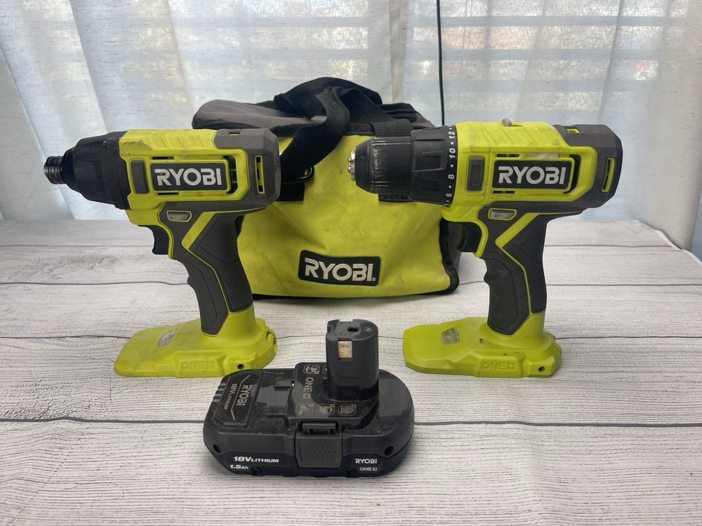 Ryobi One + Lot 2 Carring Bag