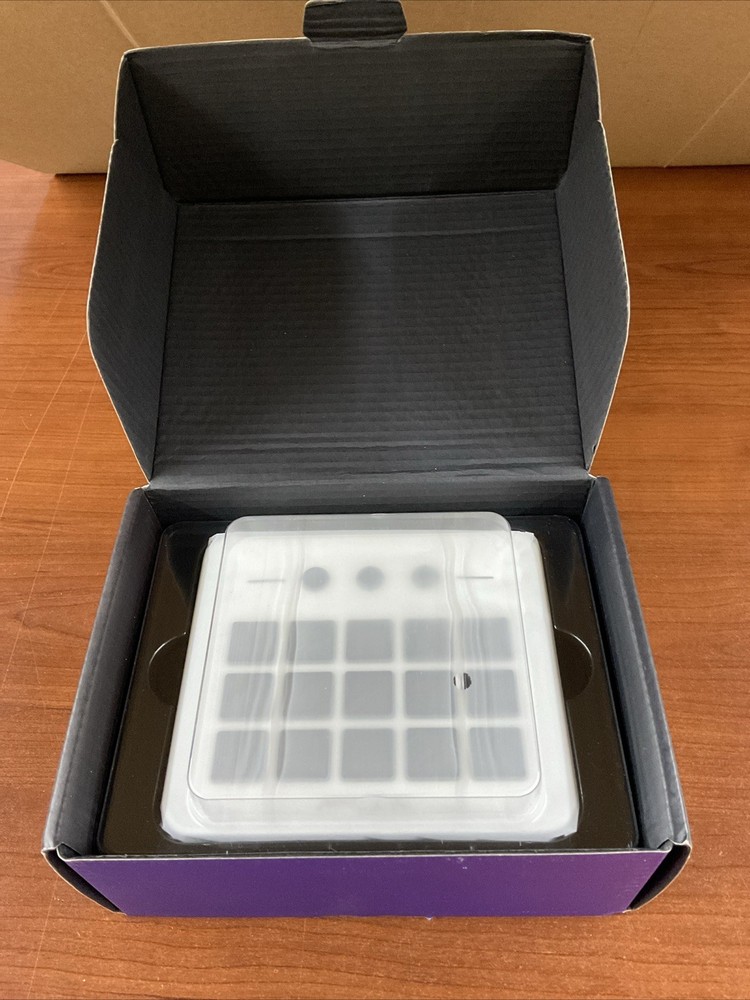 Stream dockStream Dock Streaming Console & Hub customizable LCD Macro keys Conte