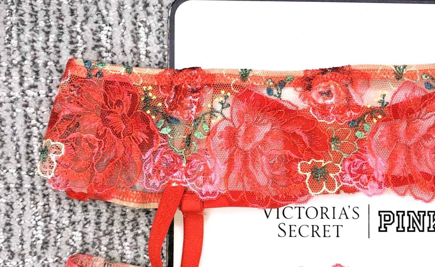 Victoria's Secret NWT Small Red Floral Embroider Garter Belt Thong Panty Set