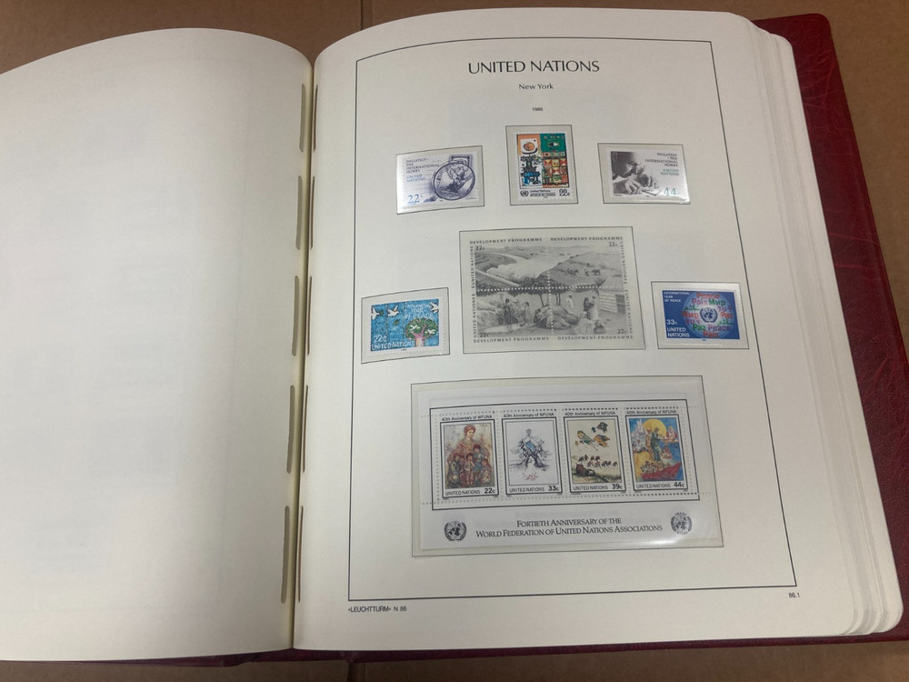 KAPPYS STAMPS UNITED NATIONS UP TO 2000 IN LIGHTHOUSE HINGELESS ALBUMS CL407