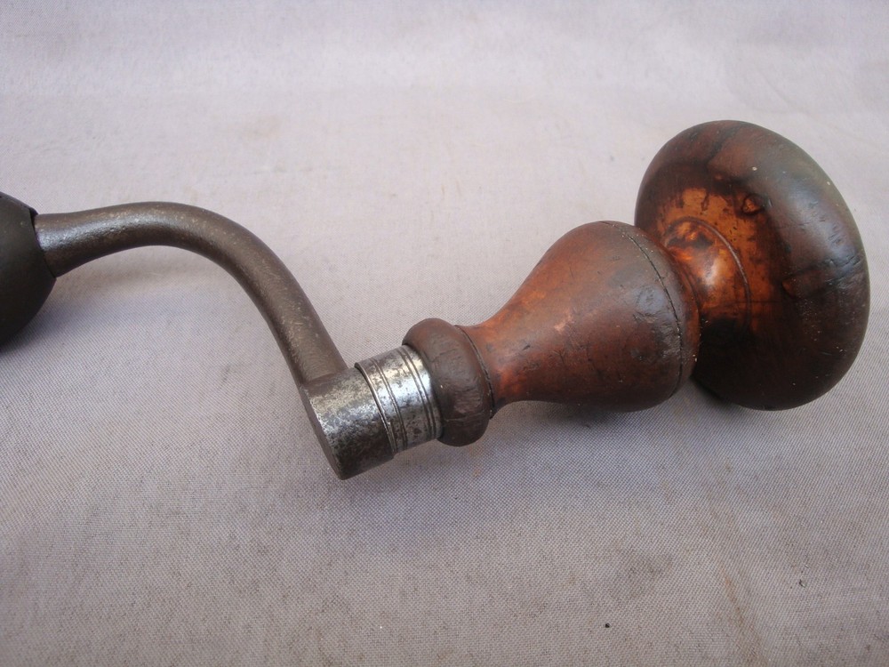 Antique 8" Gents Brace & Bits