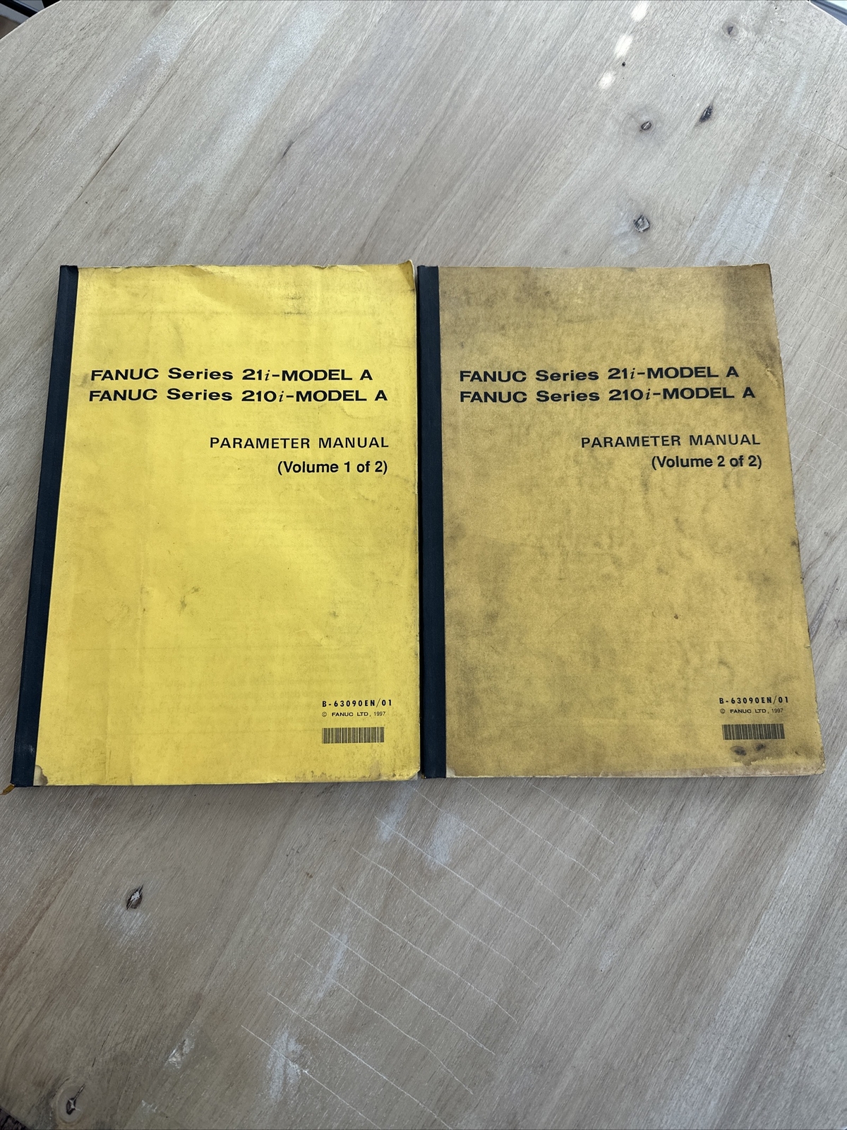 Fanuc Series 21i-Model A, 210i-Model A Parameter Manual Vol 1&2 B-63090EN/01