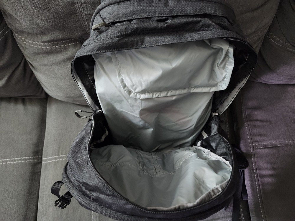 Osprey Syncro 20 Hydration Pack