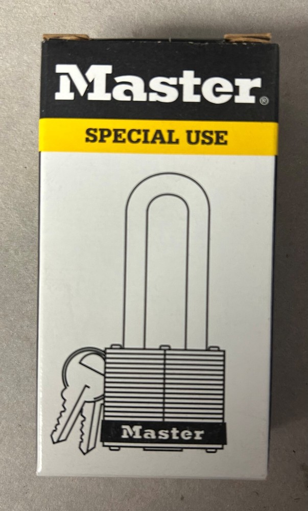 Master Lock Padlock 1LFKD with 2 Keys