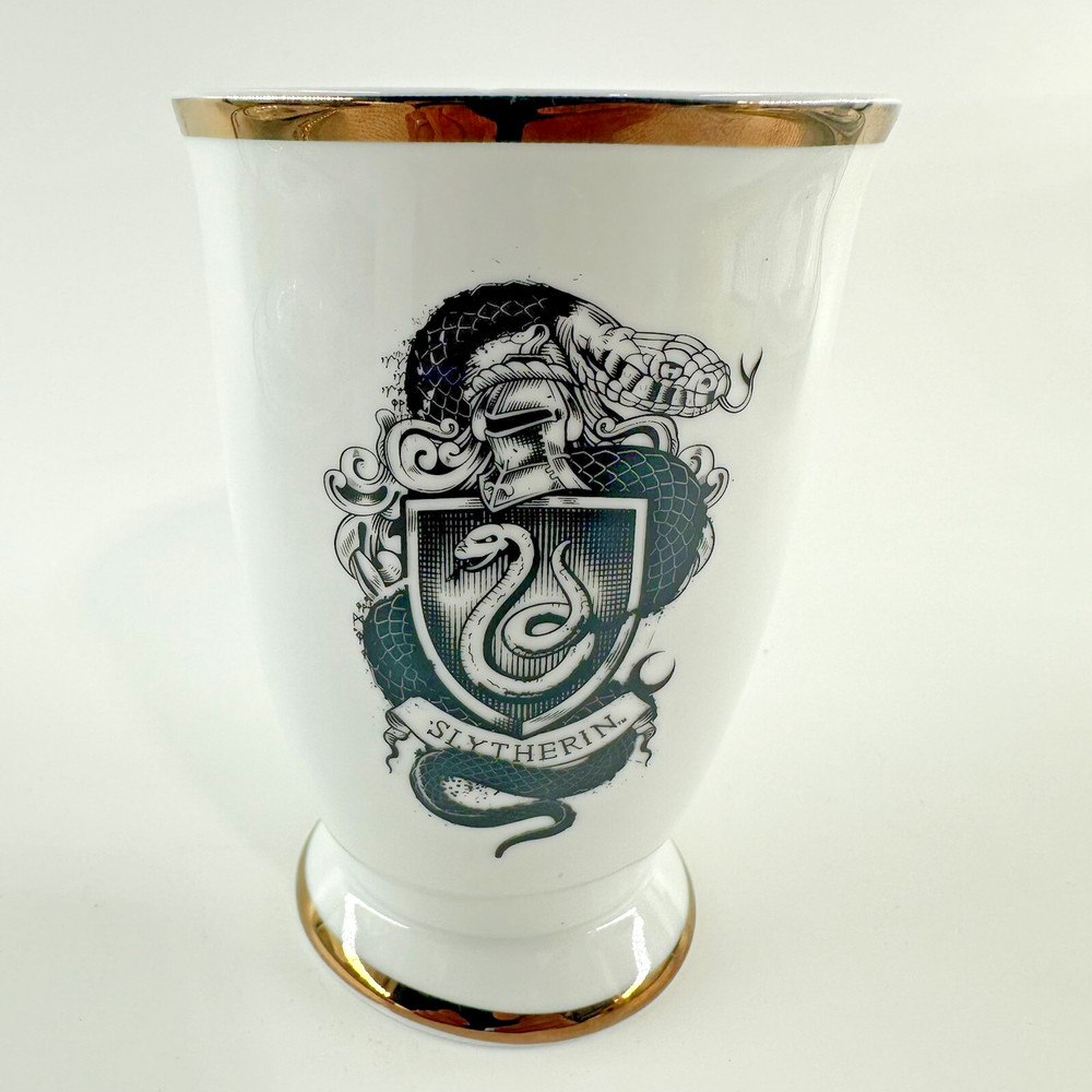Harry Potter SLYTHERIN 3 - Piece Dinnerware Set.