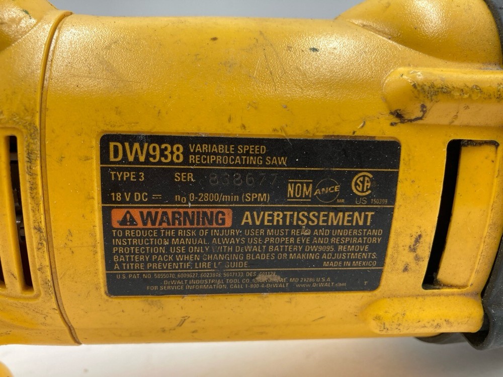 DEWALT 18V POWER TOOL SET (EL1107076)