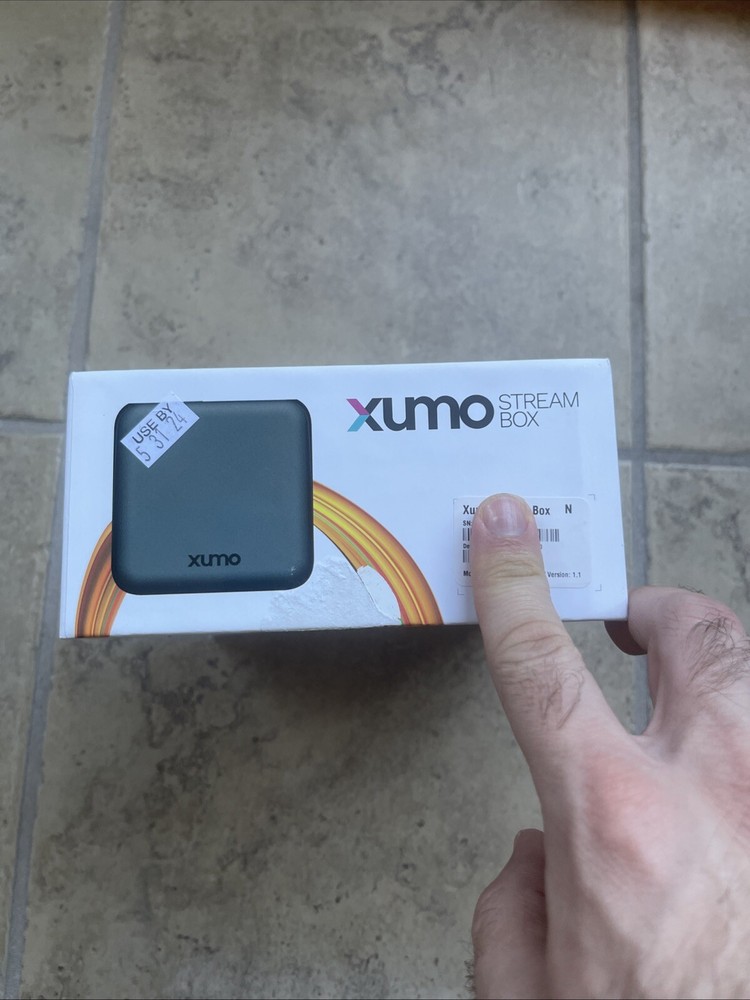 Xumo Stream Box 📦 ONLY FAST SHIP *Read Listing Box Only*