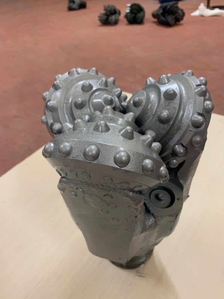 7 7/8 NEW TCI BUTTON bit. ATJ33C