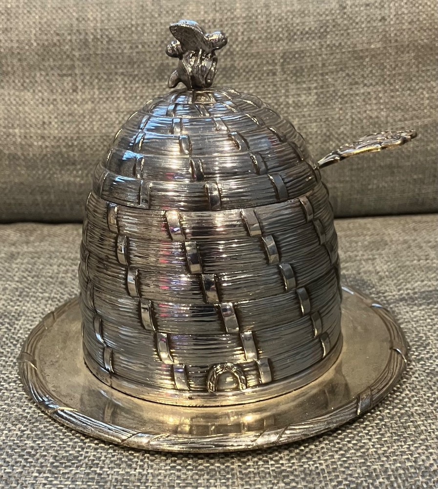 Skep Shaped Honey Pot Silver Plate 4pc. Set w/ Lid Pot Glass Liner & Spoon RARE