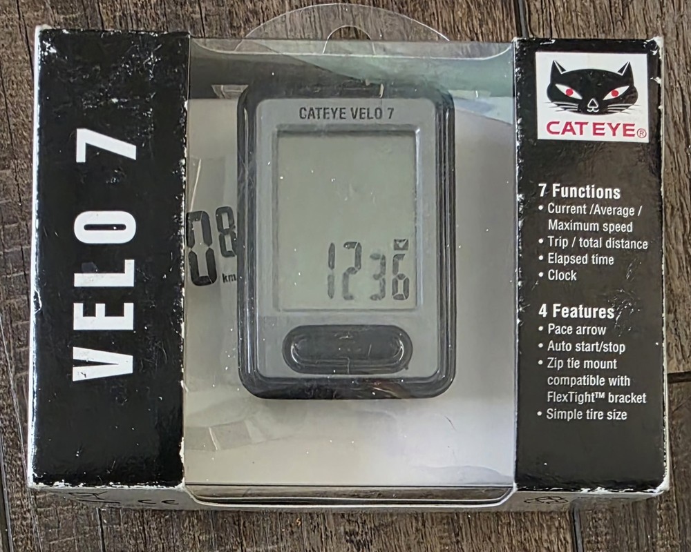 Cateye - Velo 7 Wired Bike Computer - Open Box- Never Been Used