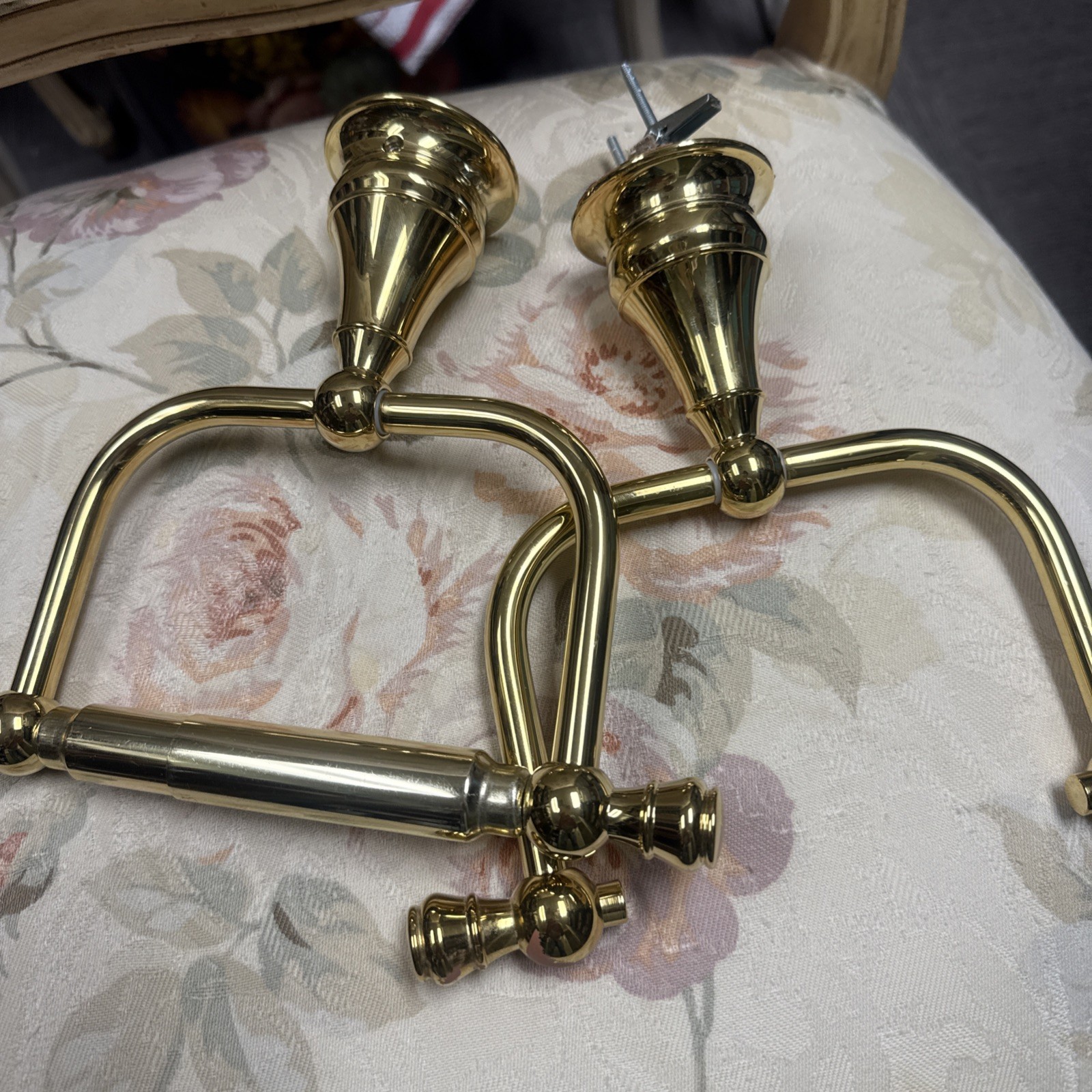 One (1) Vintage Kohler Revival Polished Brass Toilet Paper Holder K-16141-PB
