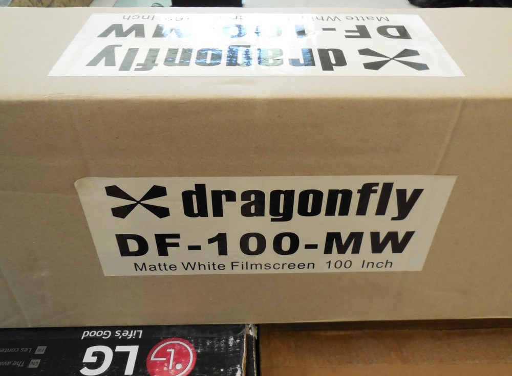 Dragonfly 100" Projector Screen DF-100-MW Black Frame/Matte White Screen -NEW