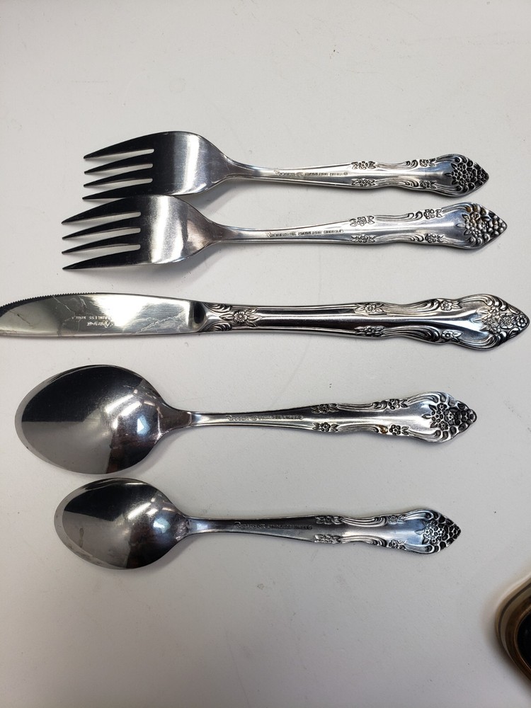 Dream Rose ROGERS STAINLESS 5 Piece Place Setting