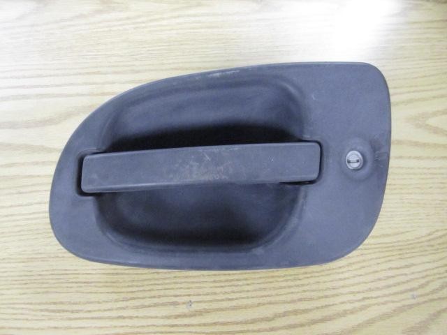 For 2004 FREIGHTLINER M2 112 DOOR HANDLE Right ,  MD