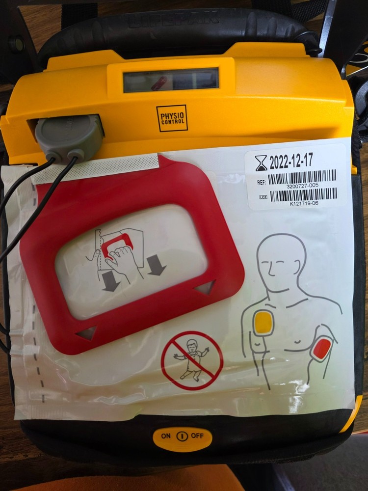 Physio-Control LIFEPAK CR Plus - Extras & Carry Case