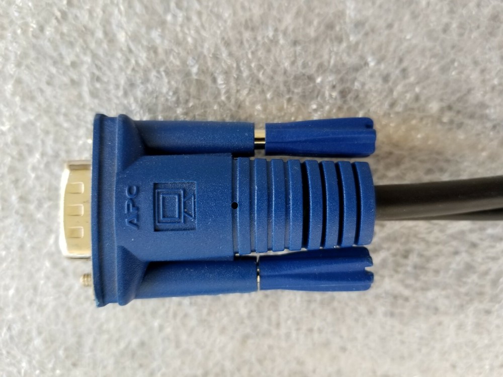 APC 940-0247 KVM cable VGA PS/2