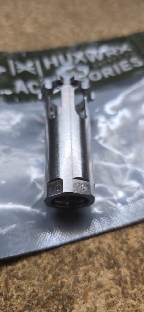 HUXWRX RAD PISTON 1/2X28