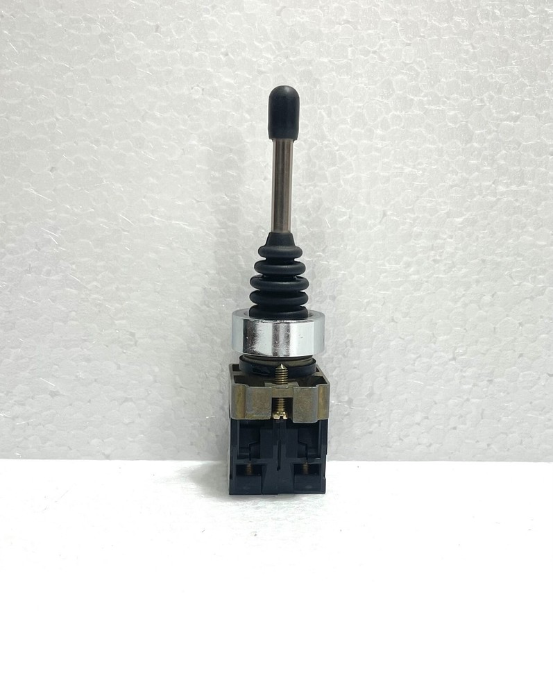 Telemecanique XD2-PA22 Joystick Controller
