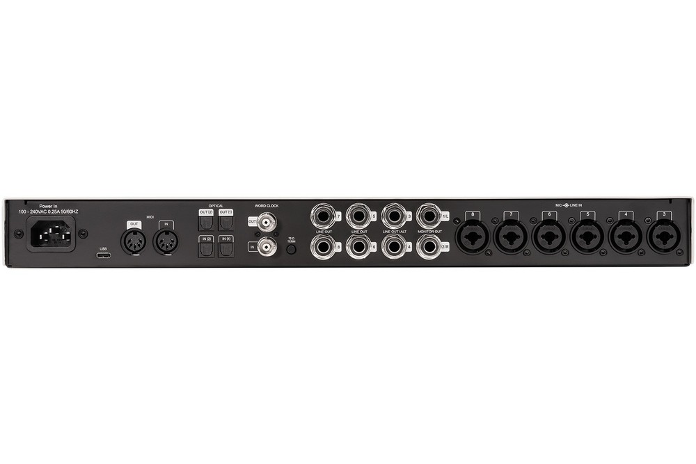 Universal Audio Volt 876 24-in/28-out USB Audio Interface