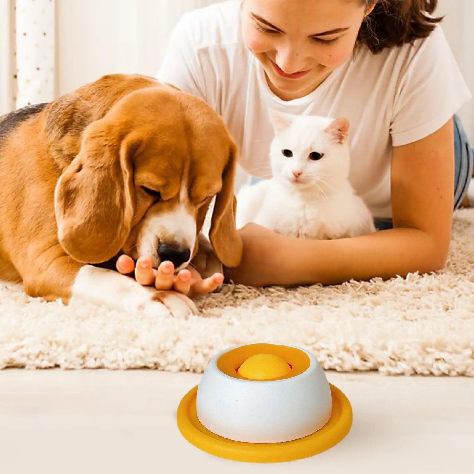 Pet Lick Bowl for Dogs Cats, Slow Feeder Lick Mats Anxiety Relief**
