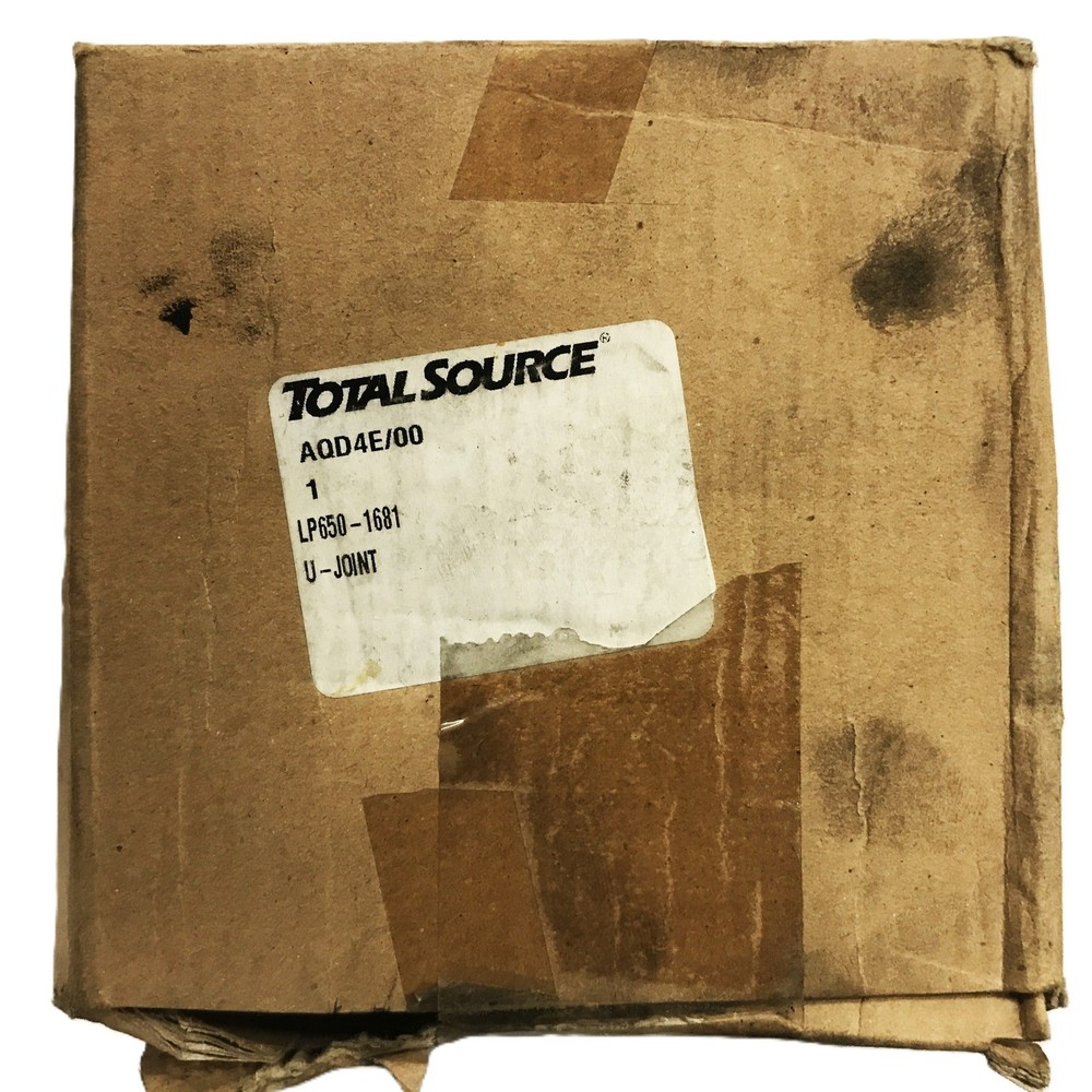 Total Source Universal Joint LP650-1681 NOS