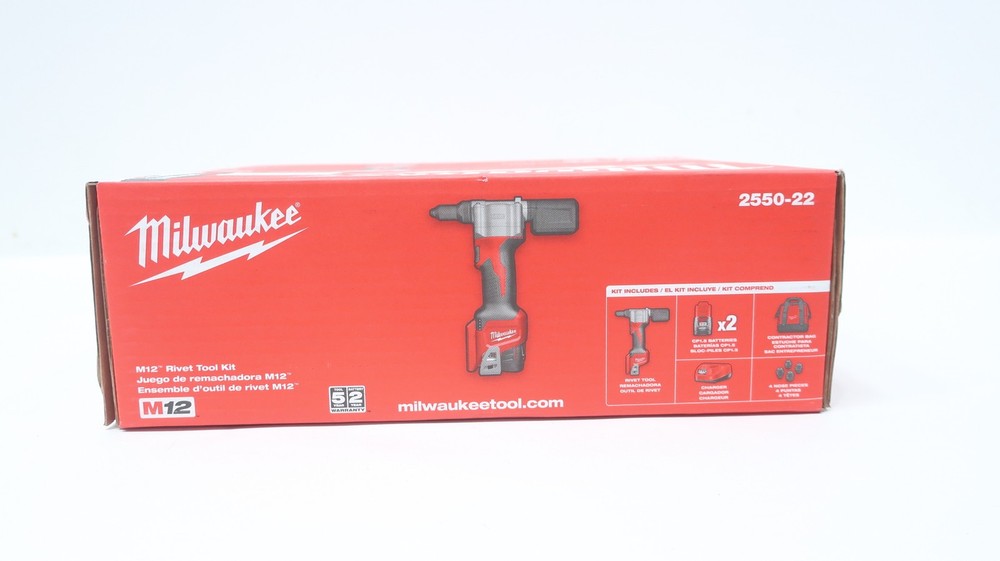 Milwaukee 2550-22 M12 Rivet Tool Kit