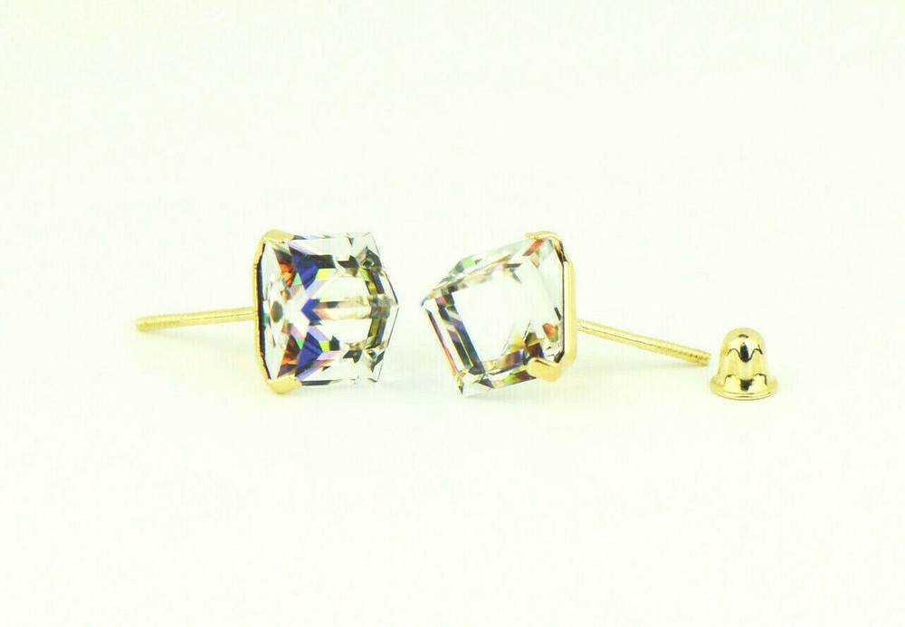 14k Yellow Gold Cube Tornasol Stud Earrings