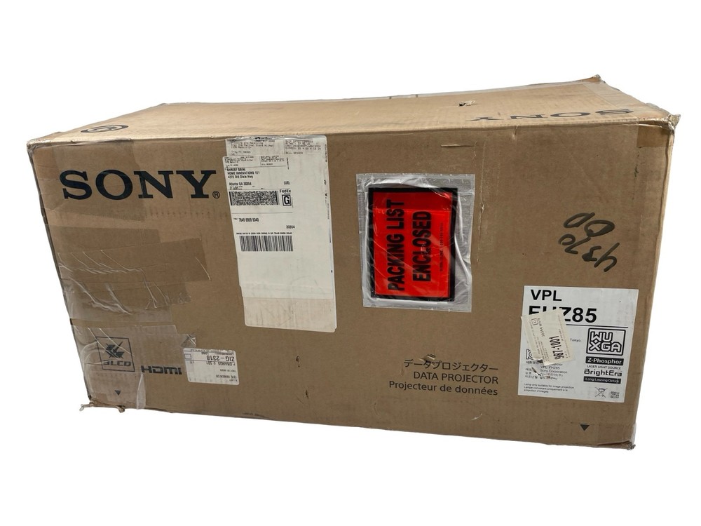 SONY Data Projector VPL-FHZ85