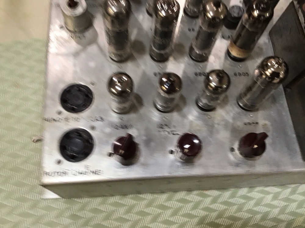 BALDWIN 3 CHANNELS AMP ( WORKING)