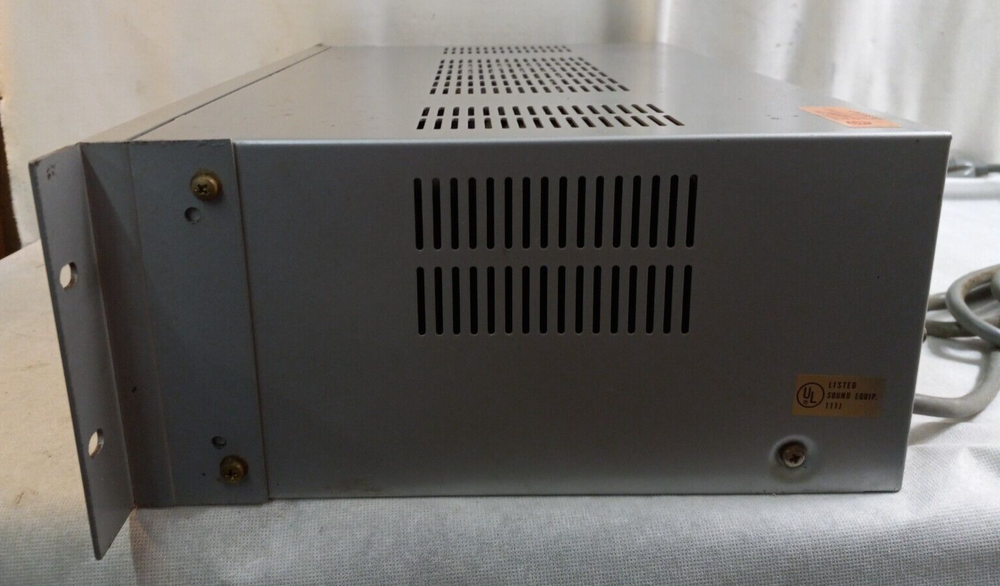 TOA P-912 AMPLIFIER 120W Rack Mount