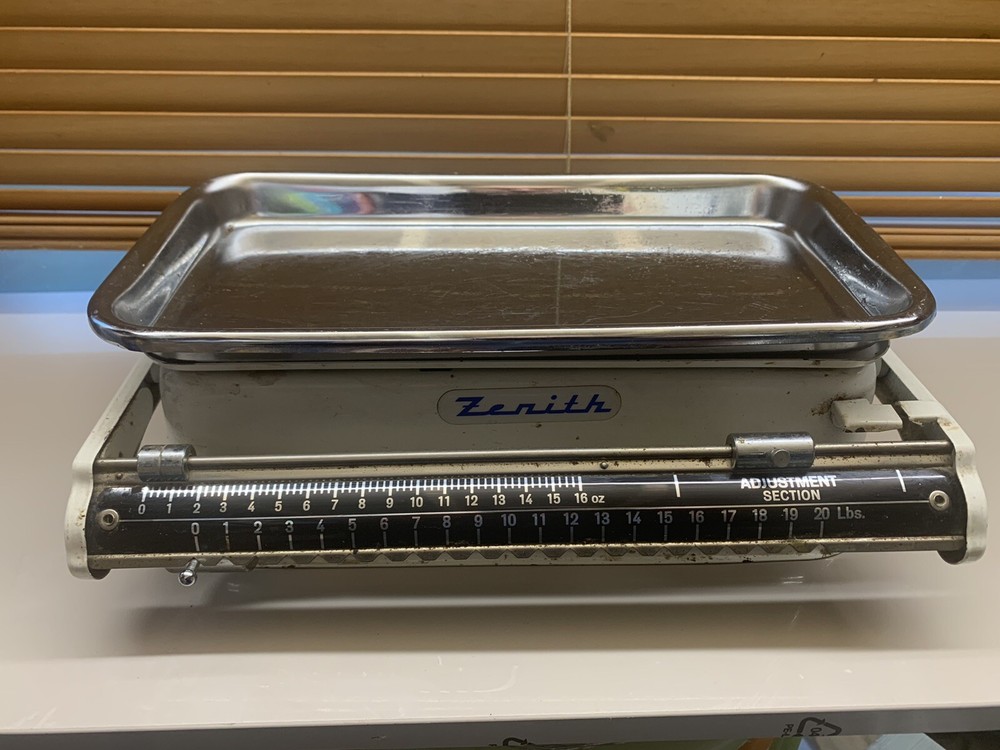 Vintage German made Zenith Scale in Lbs.