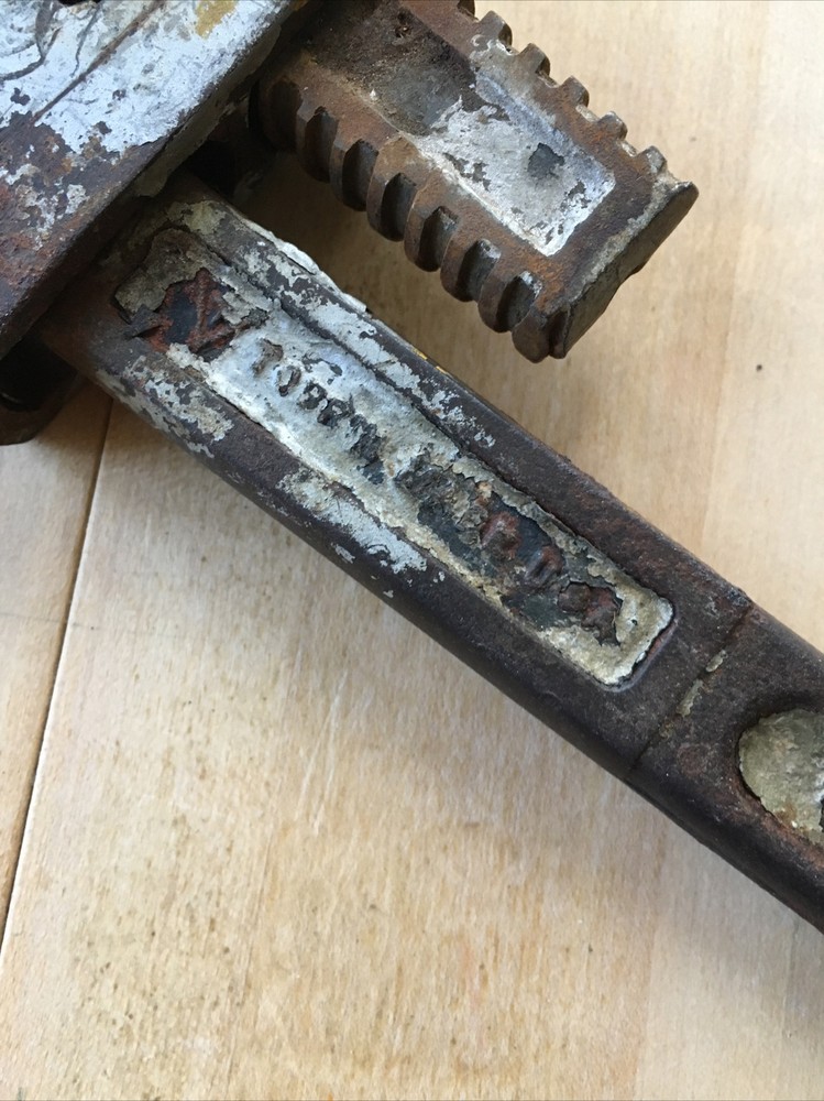Vintage Adjustable Pipe Wrench